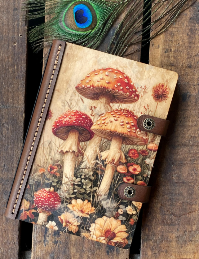 Mushroom Wood & Leather A5 Journal: Refillable Sketchbook/Journal