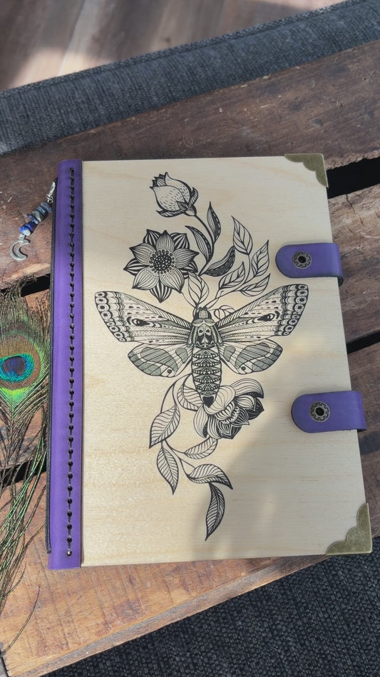 Handcrafted Death's Head Moth & Botanical Wood and Leather Journal: Refillable Sketchbook