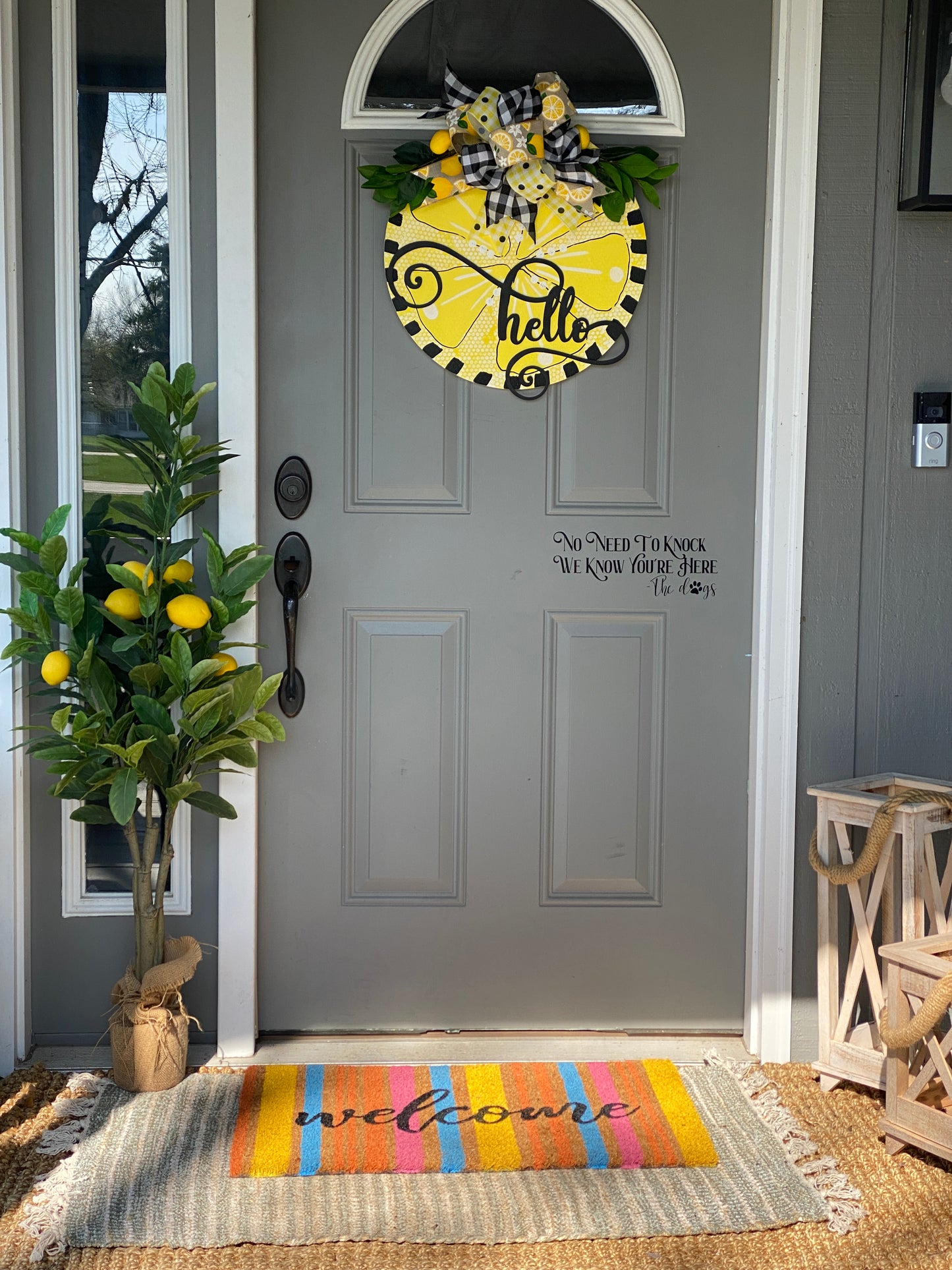 Bright Yellow Lemon Hello Door Sign to Cheer up your Front Porch, Front Door, Lemon Welcome Door Hanger, Black, White and Yellow